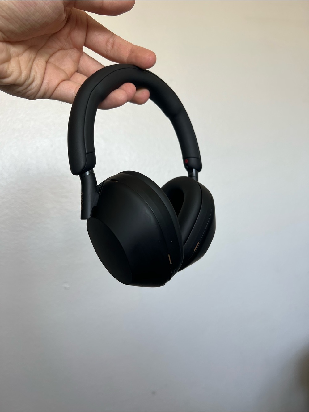 Sony WH-1000XM5 headphones